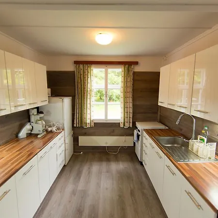 Privates Alpenchalet Mit Aussensauna * غروسارل