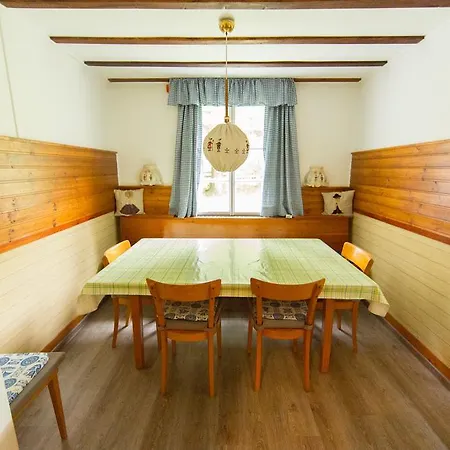 Privates Alpenchalet Mit Aussensauna *